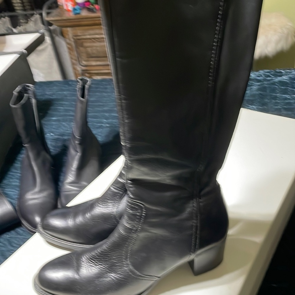 Paul Green black boots!